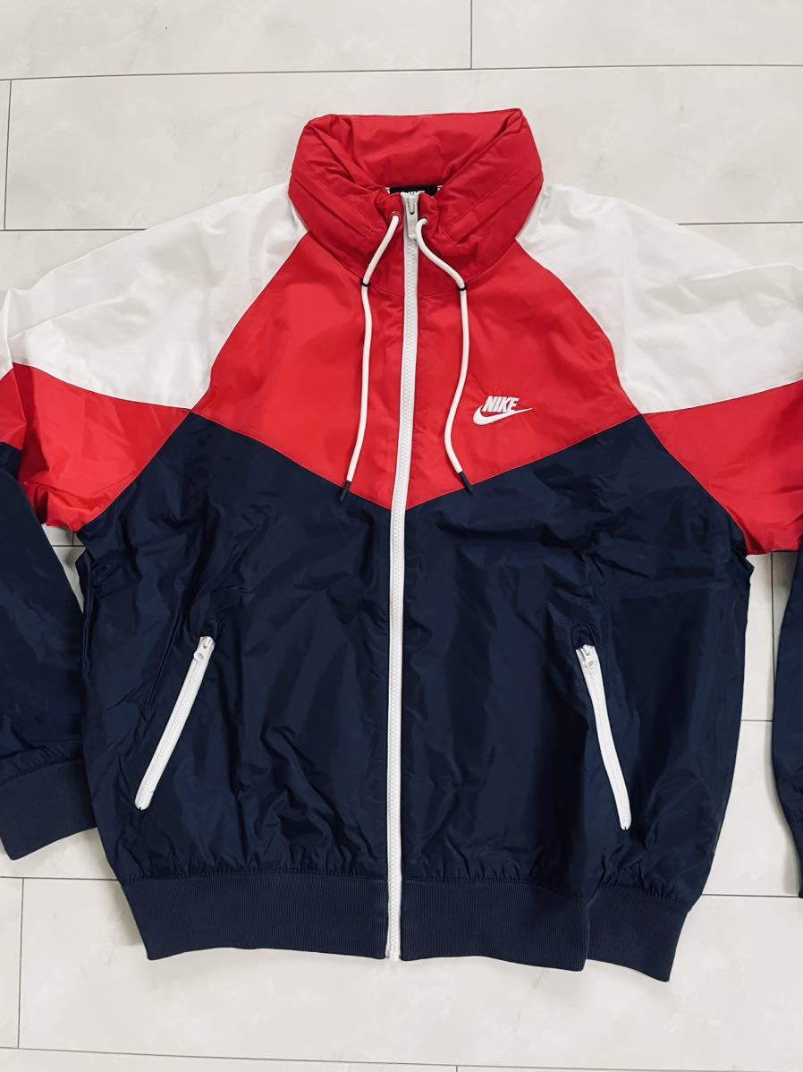 NIKE ナイロンジャケット ナイキ メンズＭ　美品