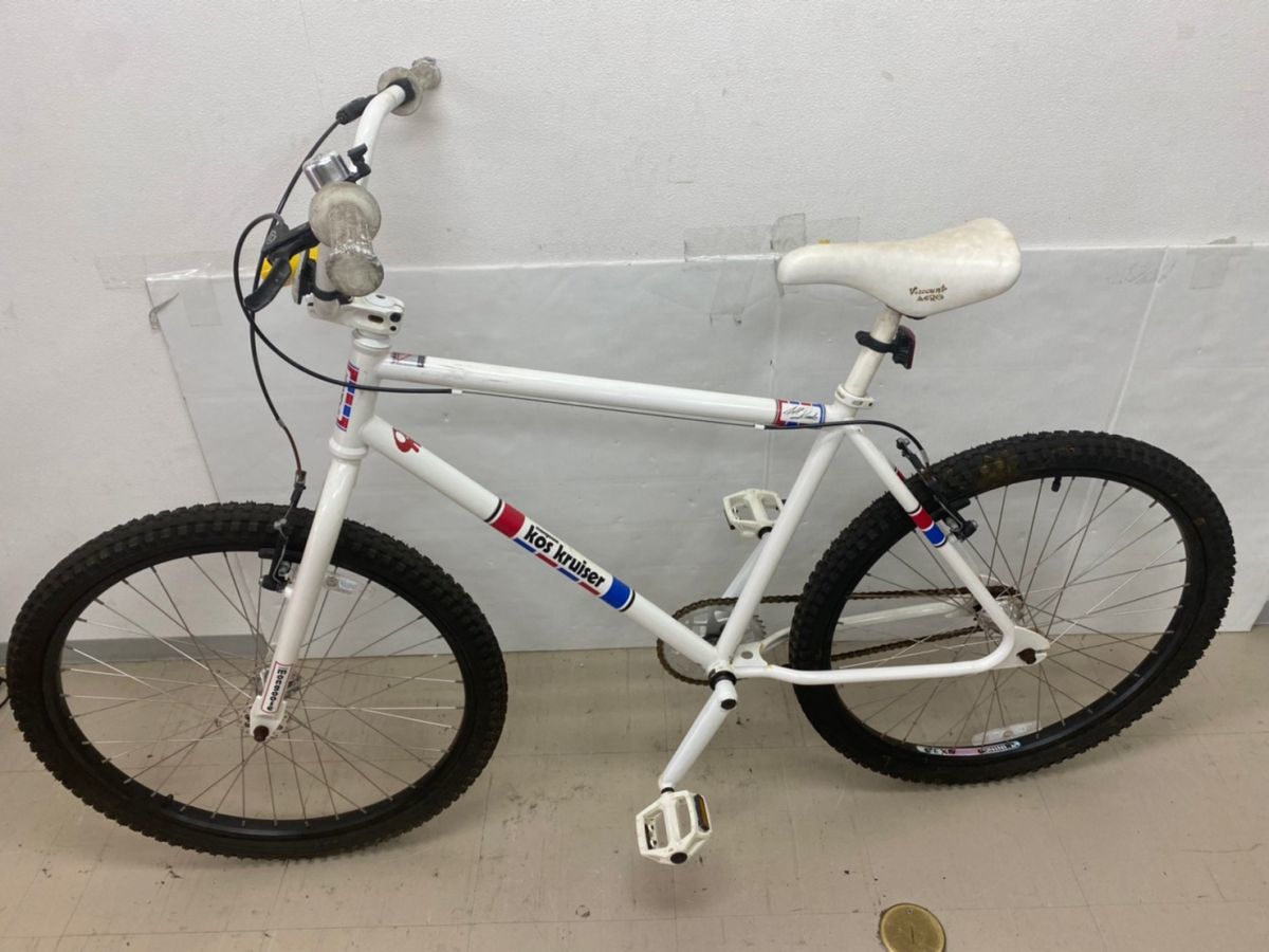 B620-O15-1679【引き取り歓迎】 mongoose Kos Kruiser BMX マングース 