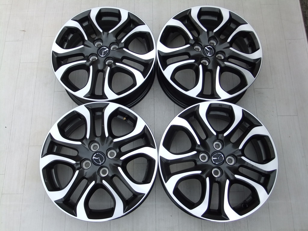 良品 マツダ純正アルミホイール DJ系 デミオ MAZDA2 4本セット D05