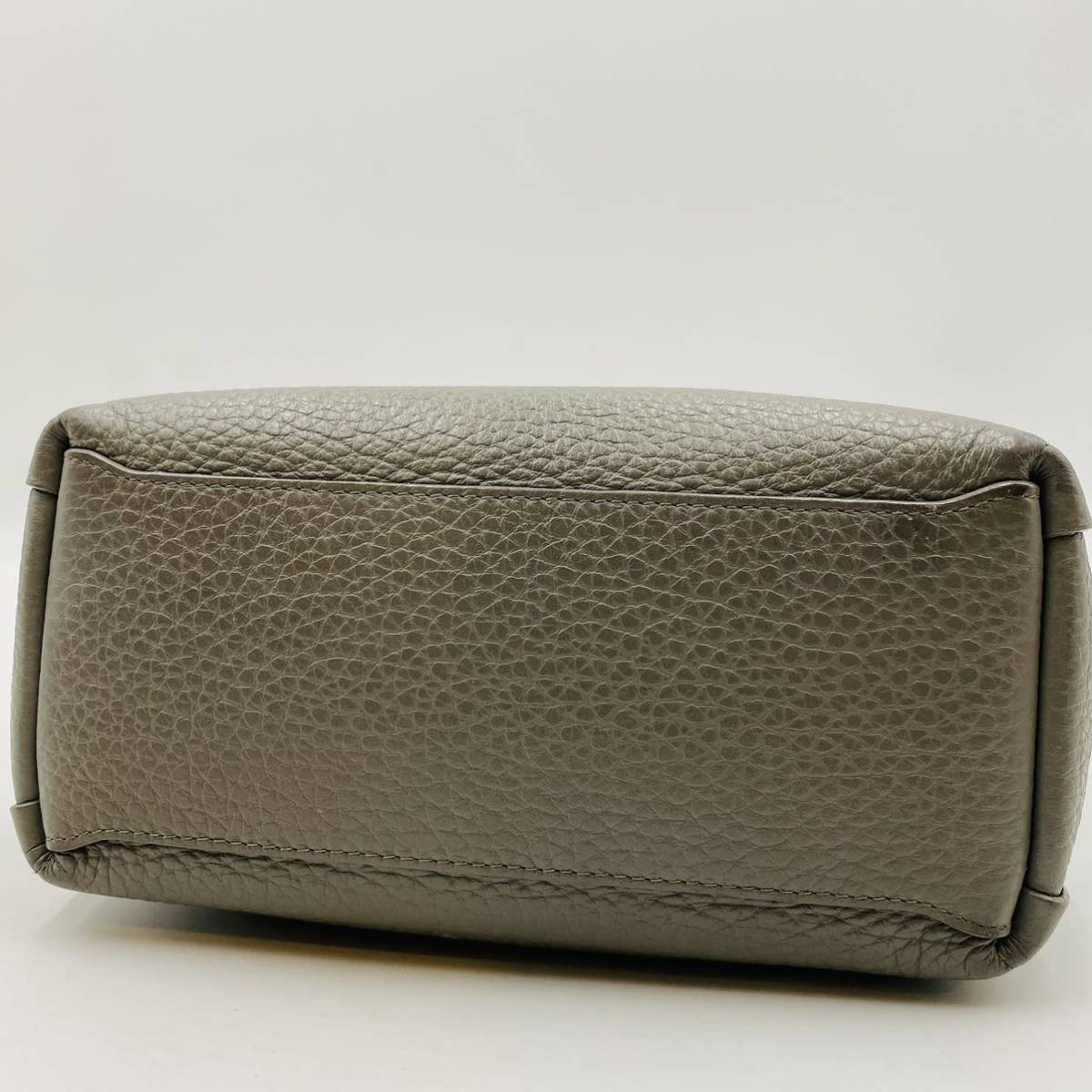 1円 〜入手困難品定価12万円 希少色 フルラ FURLA トート