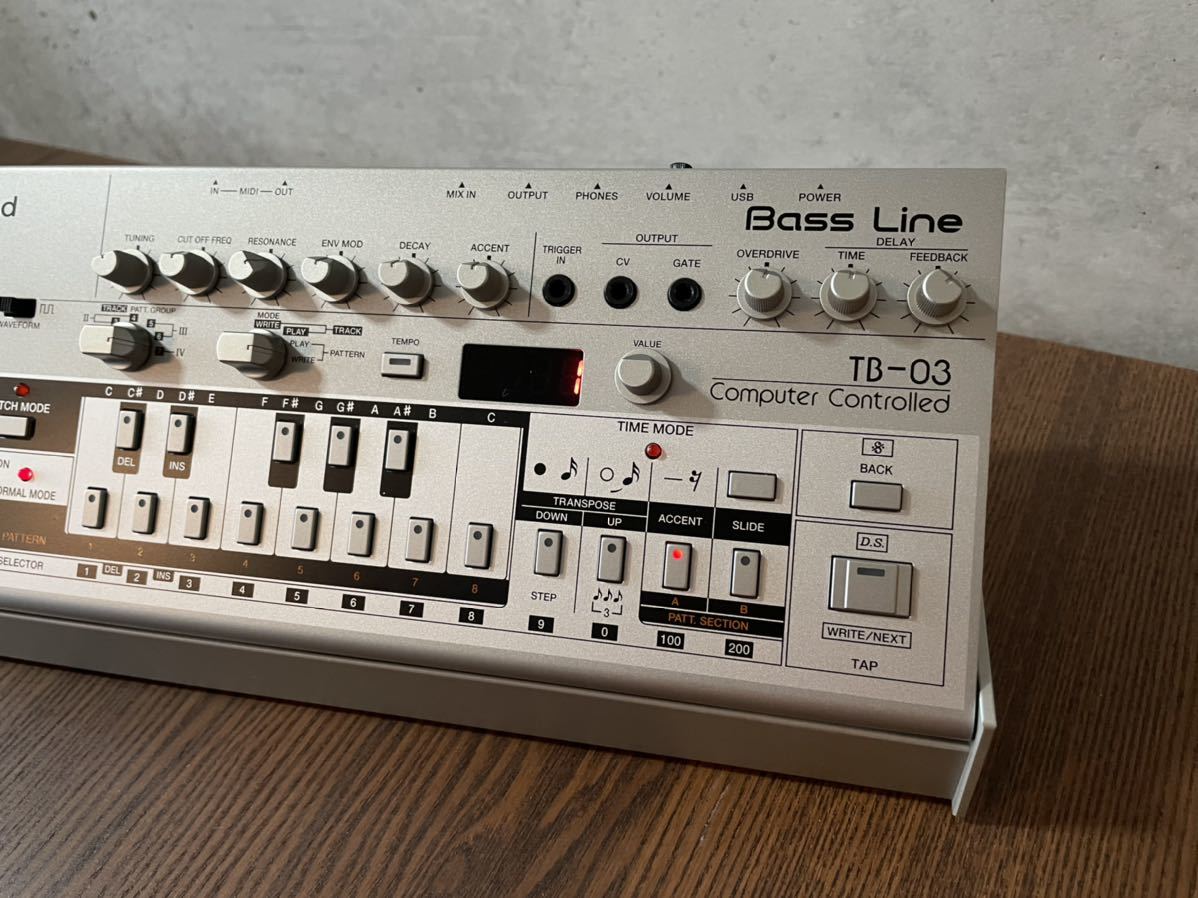 ROLAND Boutique TB-03 Bass Line Synth ROLAND ローランド TB-03 Bass