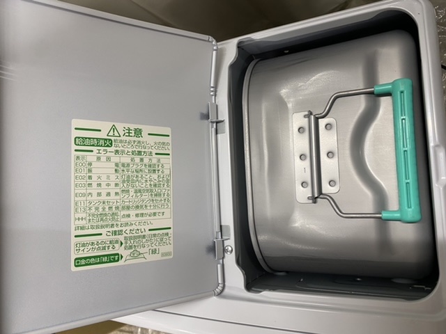 美品☆ 購入2022年1月☆ダイニチ ブルーヒーター 石油 ファンヒーター