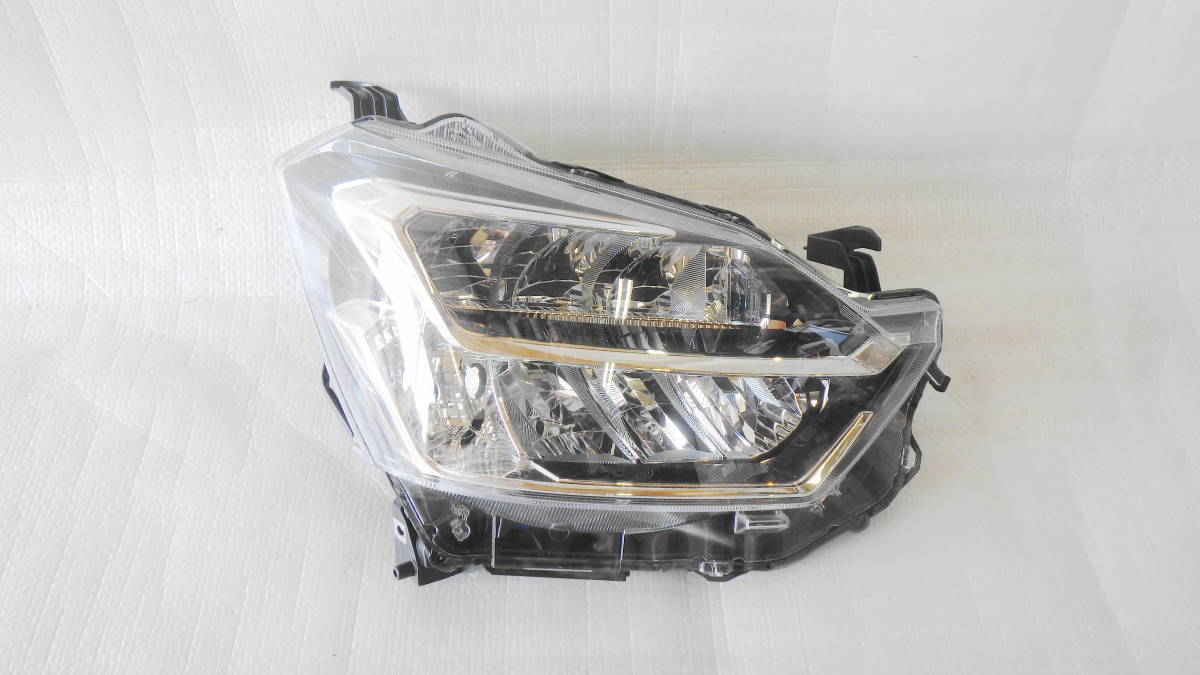 お得，最新作 良品 ダイハツ LA350S/360S ミラ イース 純正 LED ヘッドライト ランプ 右 み 取付部ＯＫ(ヘッドライト)｜売買されたオークション情報、yahooの商品情報をアーカイブ公開 - オークファン ダイハツ用