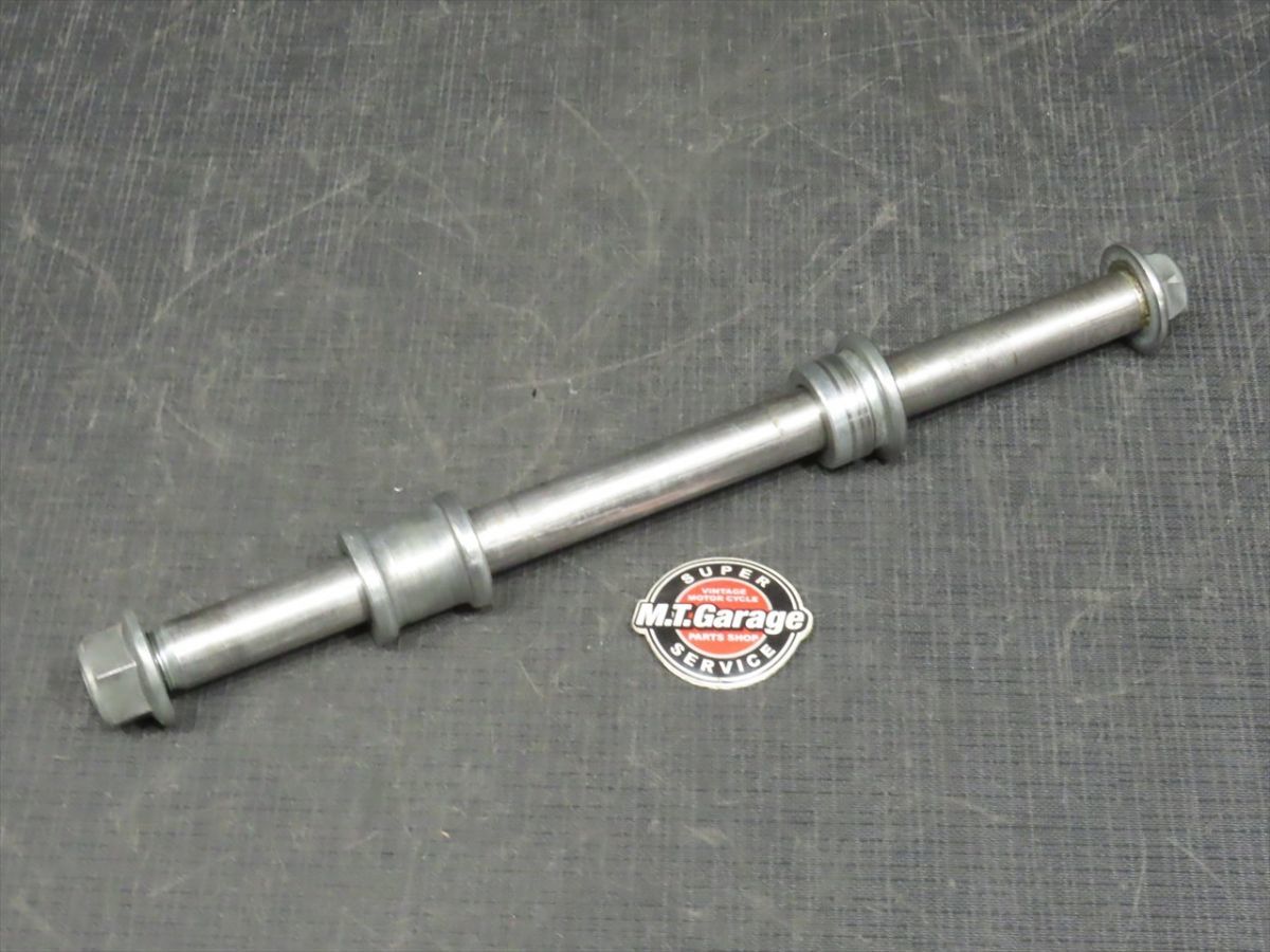 1982年 CBX550F PC04 逆車 リアアクスルシャフト【060】 CBX550F-M-038