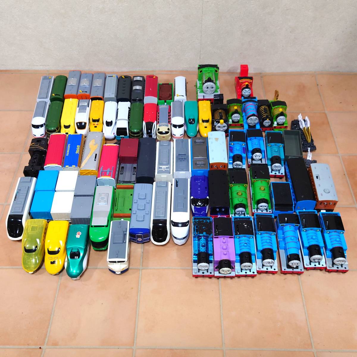 ☆ 【動作未確認】 プラレール まとめて 大量 プチ電車 ハッピーセット 