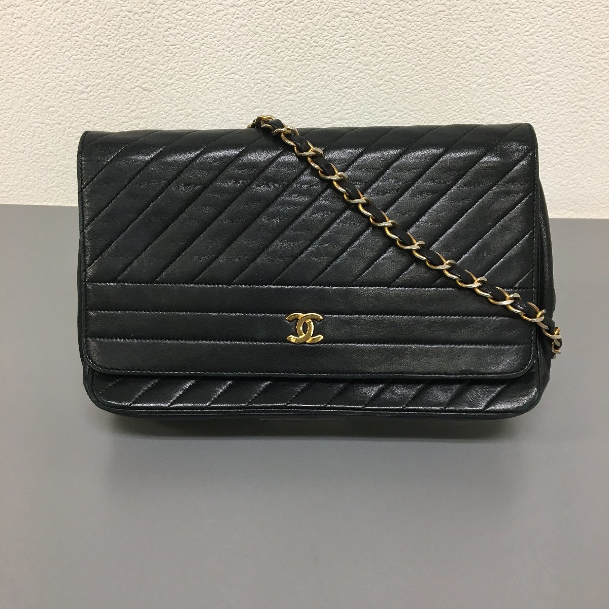 CHANELシャネル ショルダーバッグ ヴィンテージ オールドシャネル 
