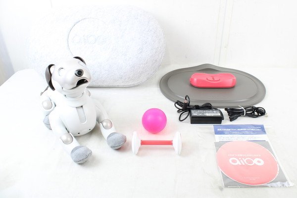 超激得，最新作 ソニー アイボ ERS-1000 アイボーン ボール AIBO 犬型 ロボット ペット SONY 72S26541(AIBO)｜売買されたオークション情報、yahooの商品情報をアーカイブ公開 - オークファン AIBO