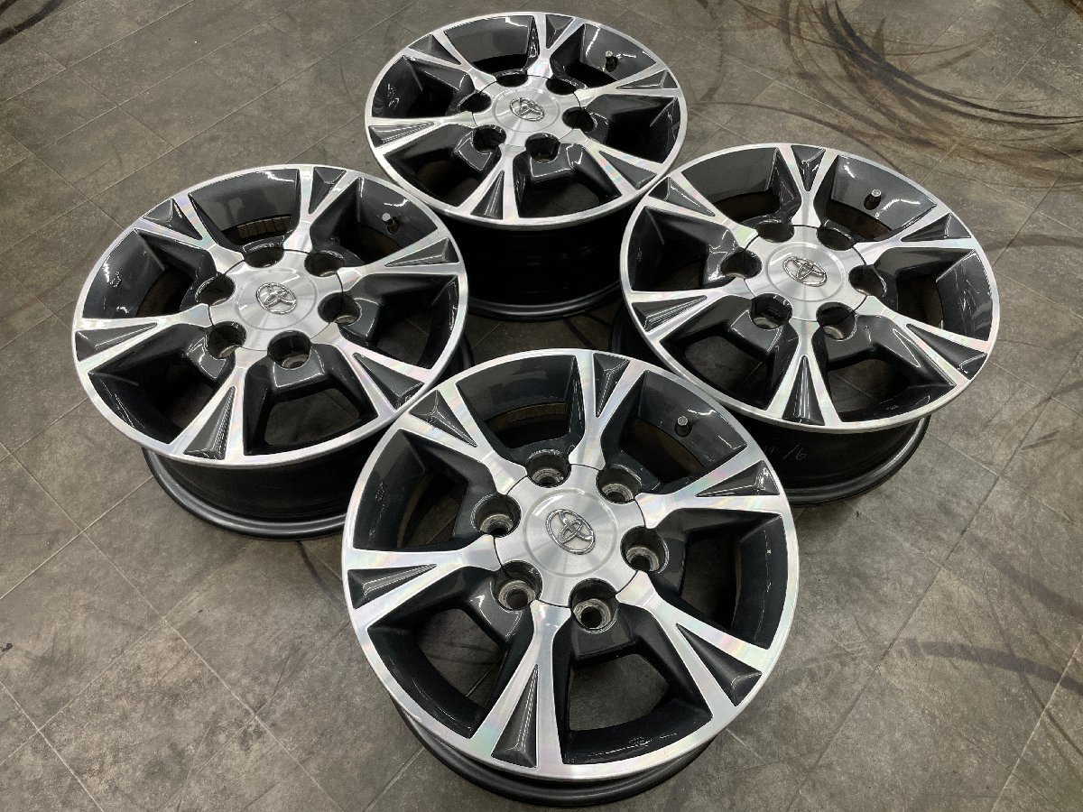 2024年製 バリ溝 美品】トヨタ 200系 ハイエース 純正 15in 6J +35