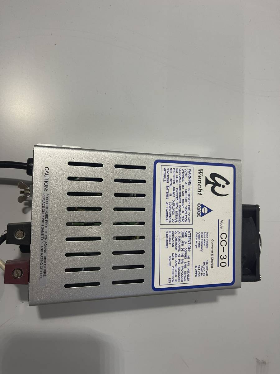 CC-30 キャンピングカー Wenchi AC-DC充電器 30A メルカリ - 聞祺企業
