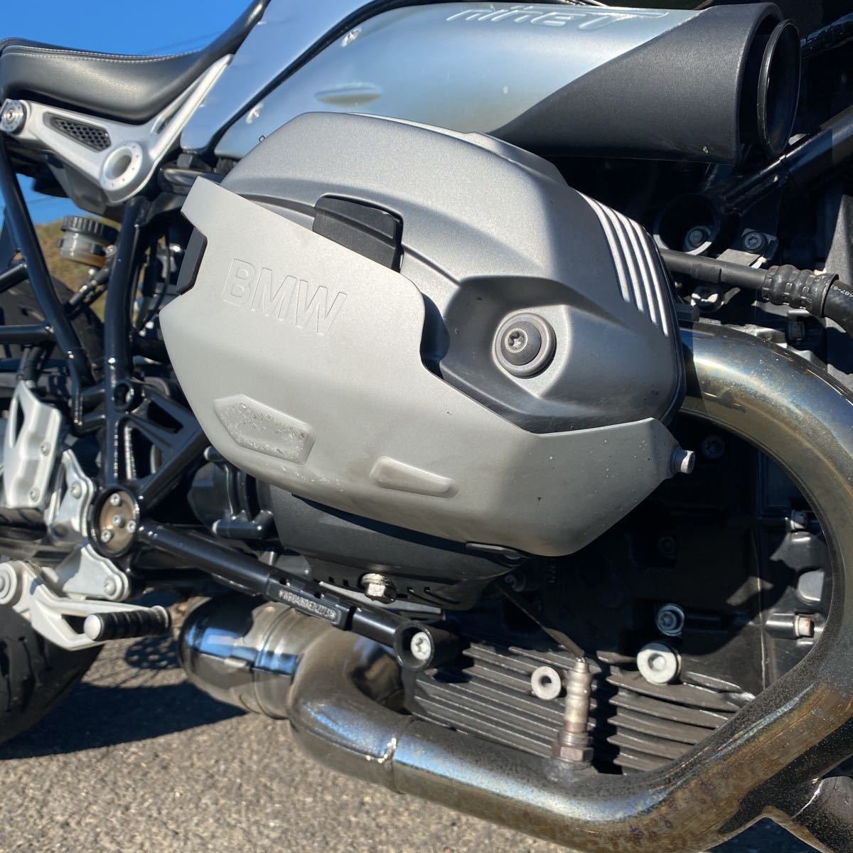 BMW R nineT