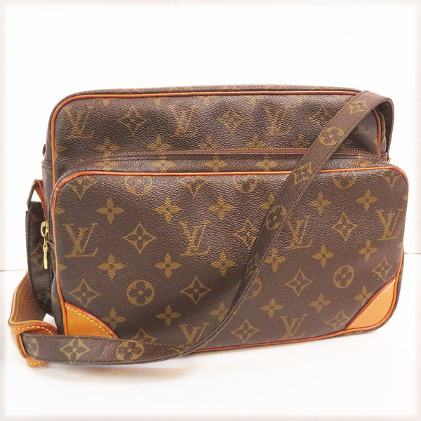 louis-vuitton-zippy-wallet--M42616_PM2_Front%20view