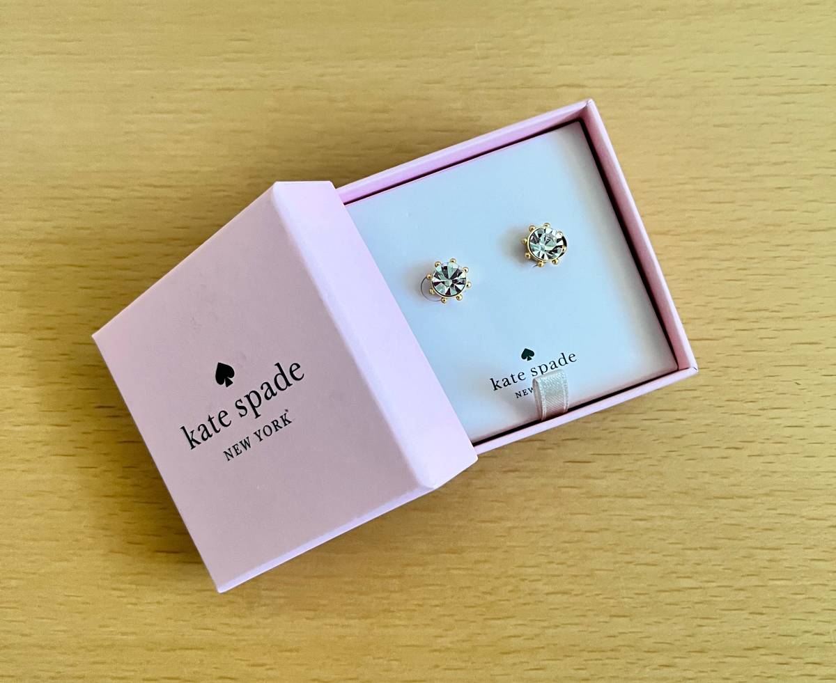 ケイトスペード/KATE SPADE●ピアス●新品箱入り♪ギフト/プレゼントにも♪●シンプルなデザイン