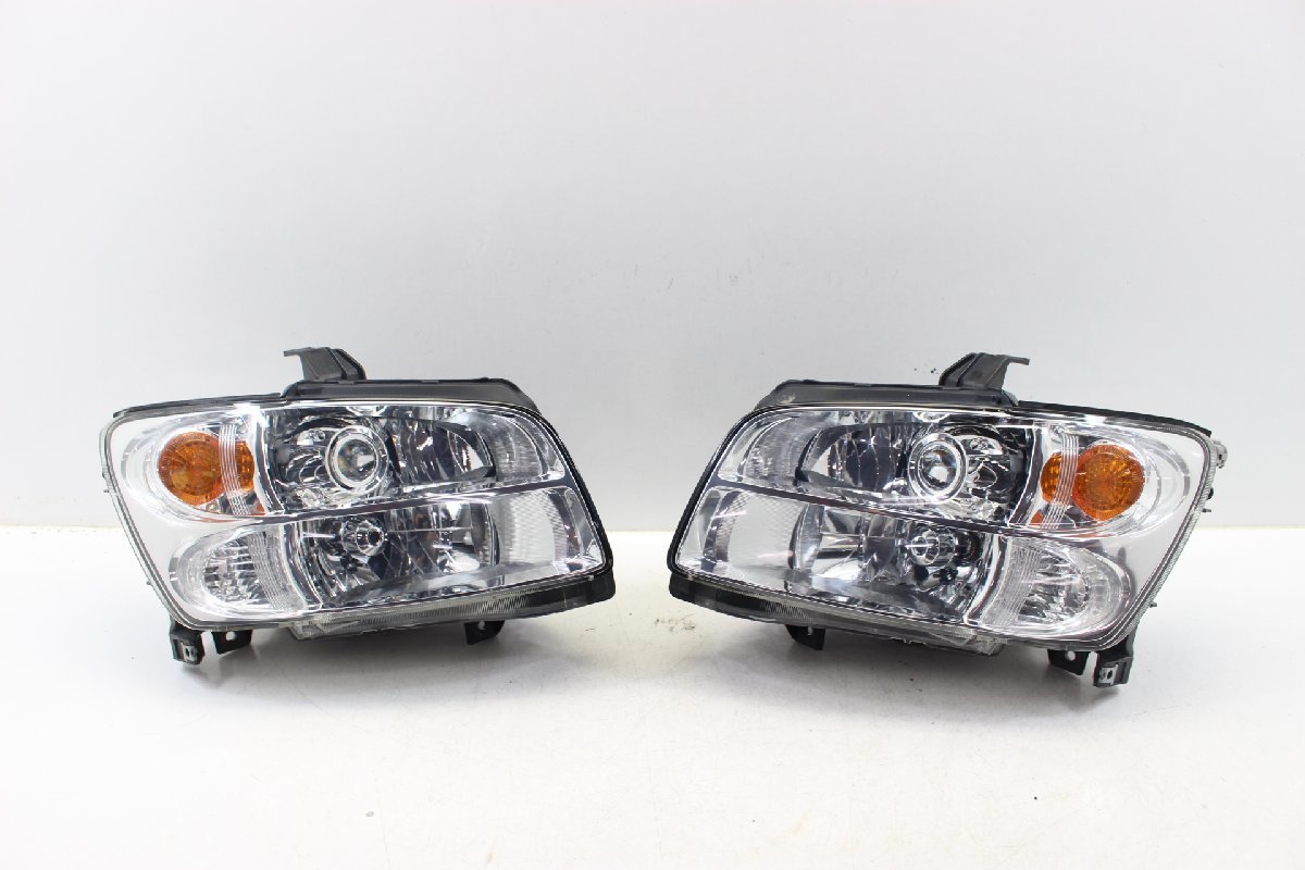 美品/キズ無 ステージア NM35 ヘッドライト 左右 キセノン HID レベ付