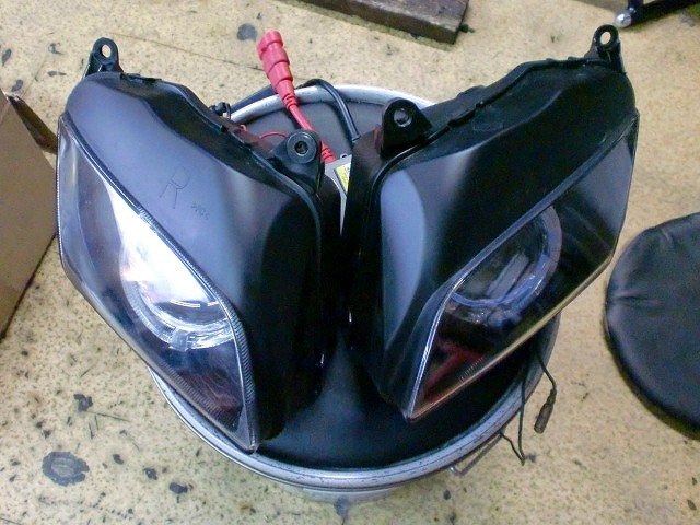 CBR60RR 魚眼 ヘッドライト HID HONDA CBR600RR PC40 HID 