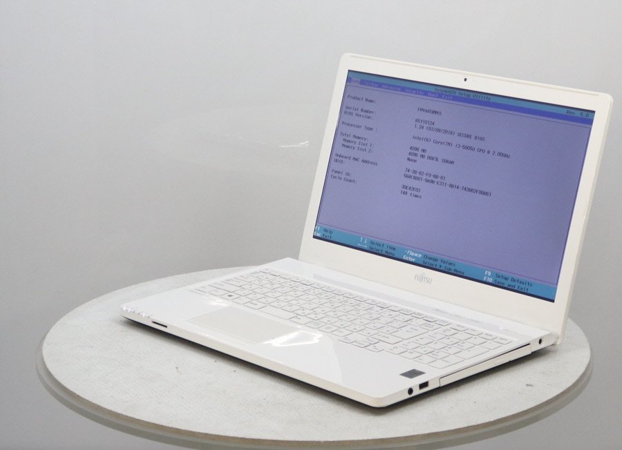 FUJITSU FMVA45WWKS LIFEBOOK AH45/W Core i3 5005U 2.00GHz 4GB 