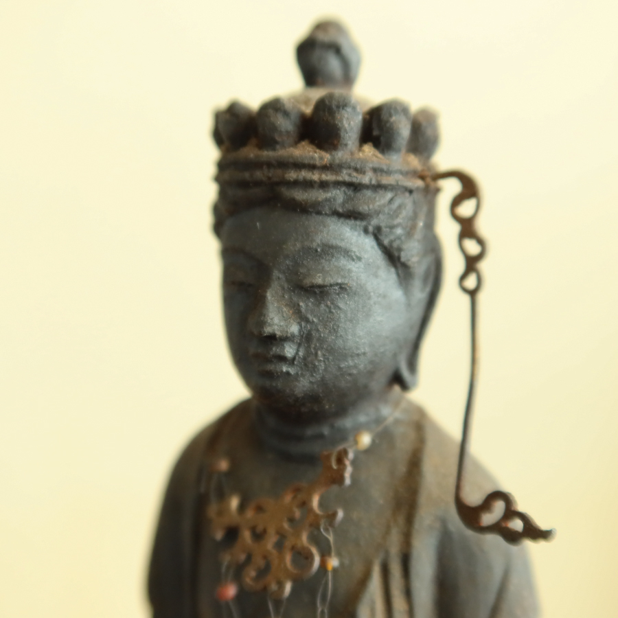 江戸期? 仏像 18 高さ24cm 仏教美術 時代 如来 観音 菩薩 木彫り 木製