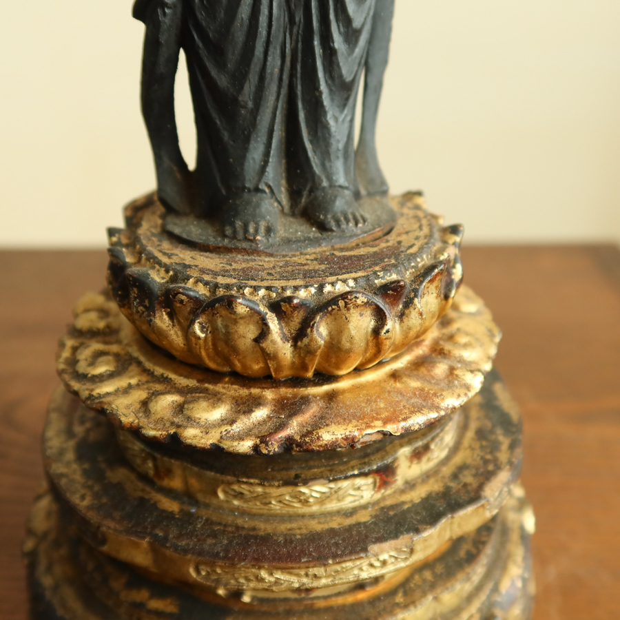 江戸期? 仏像 18 高さ24cm 仏教美術 時代 如来 観音 菩薩 木彫り 木製
