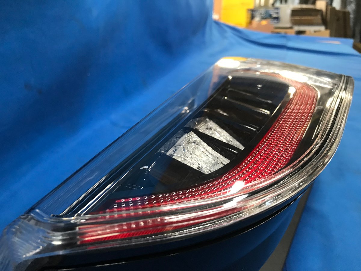 Led テールランプ Tint+ セレナ c27 テールランプ スモーク ハイウェイ