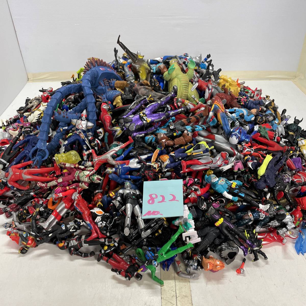 ウルトラマン 怪獣 仮面ライダー ソフビ 人形 フィギュア ヒーロー 