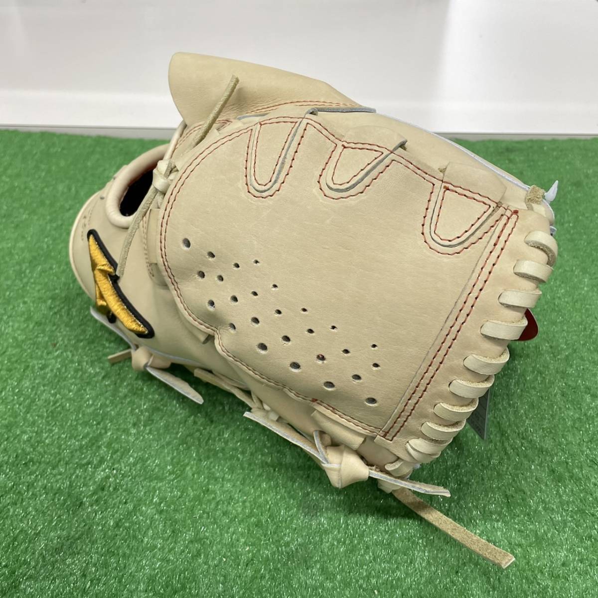 激安!! 新品 未使用 ミズノ ミズノプロ 硬式 投手用グラブ 1AJGH27201 