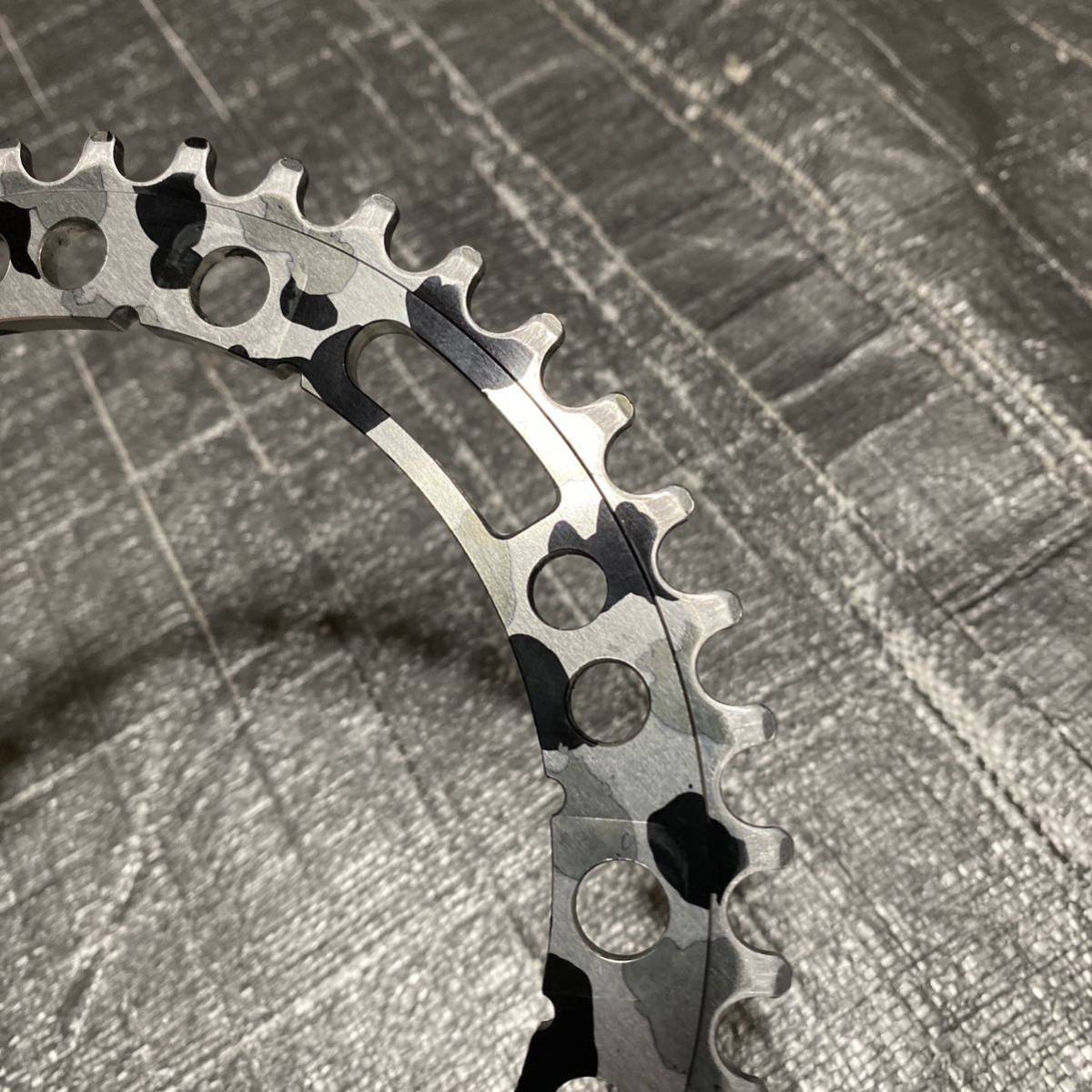 AARN track chainring 43T (camo)チェーンリング (チェーンリング