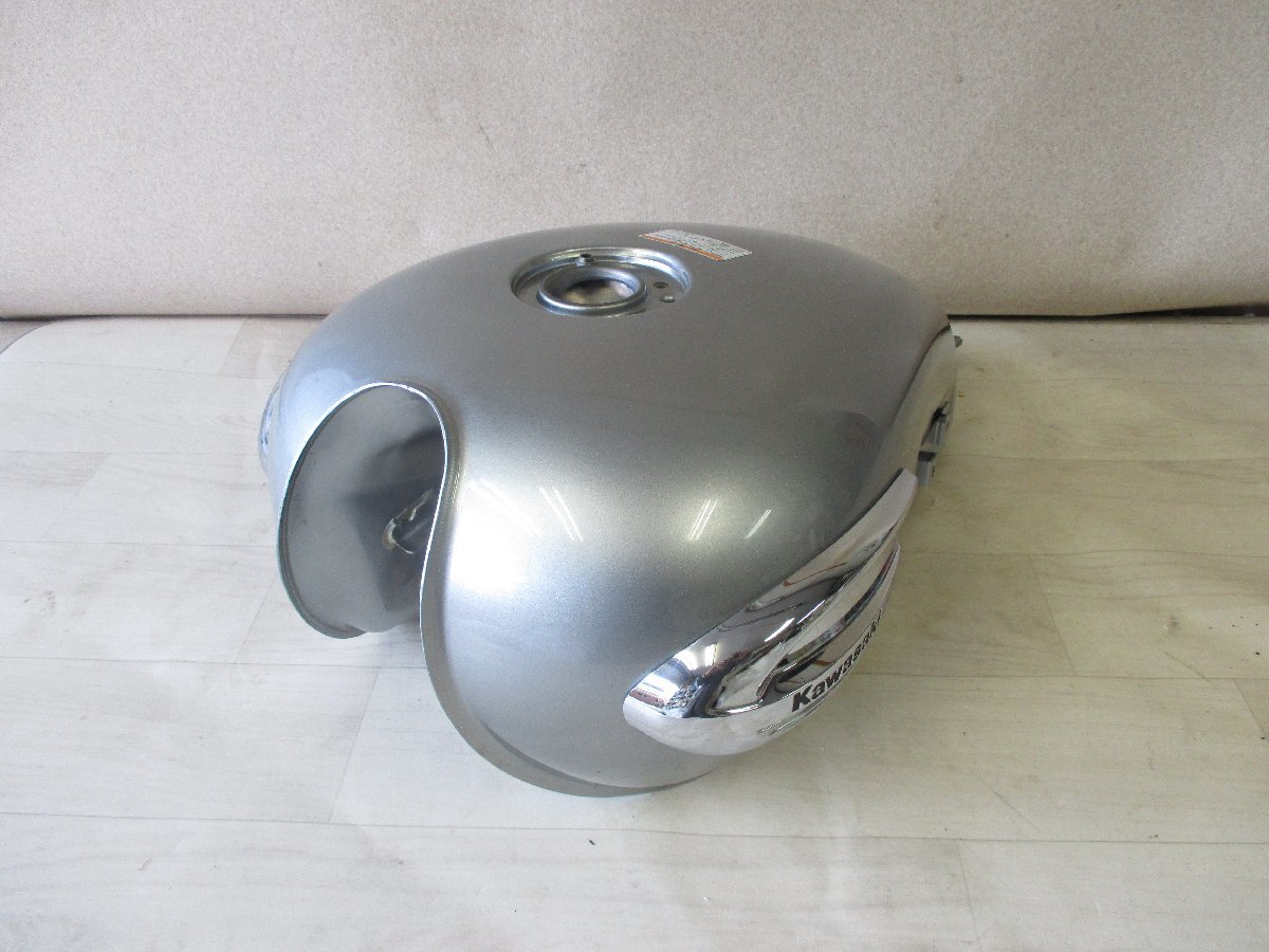 W400/W650 純正タンク シルバー⑦ W650 W400 純正タンク