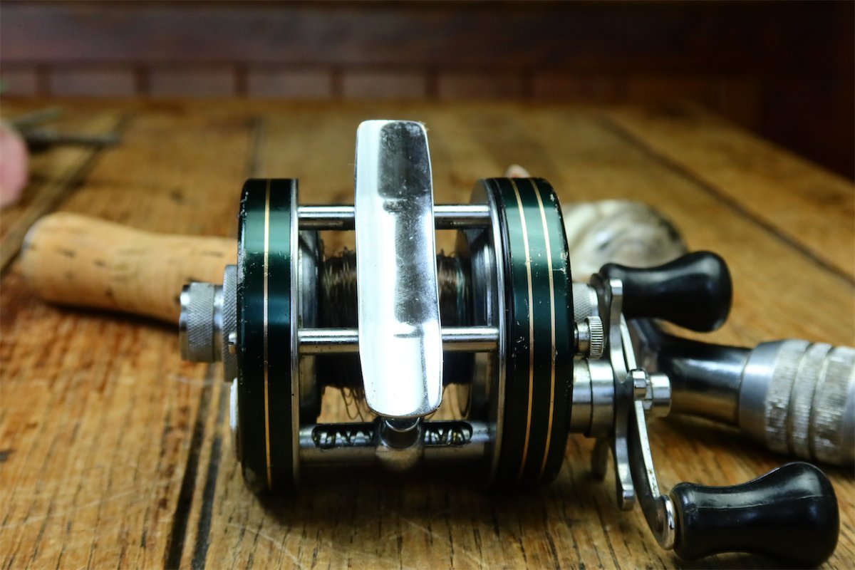 ダイワ Daiwa Millionaire V ベイトリール ミリオネア DAIWA トップ