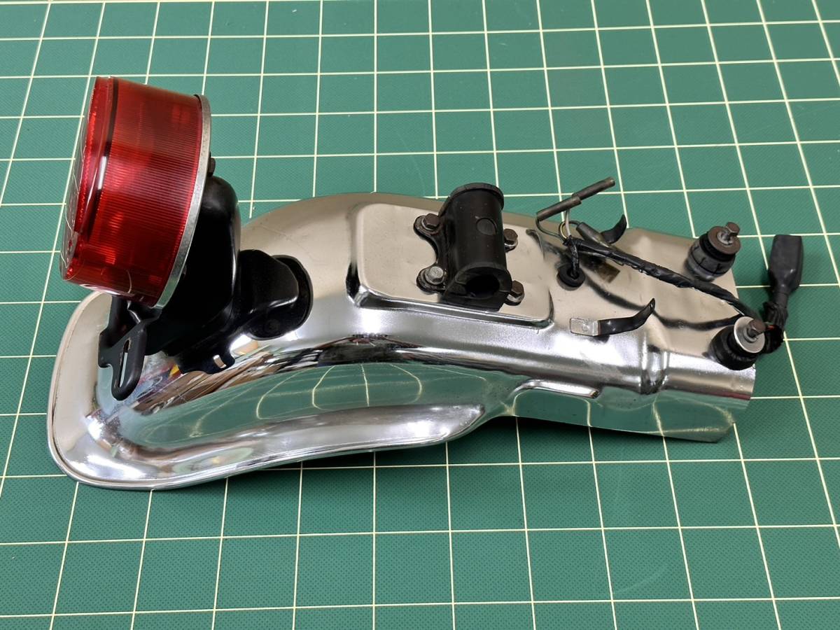 ◇Z14 売切り! 美品 純正 カワサキ Z1 Z1B Z2 Z750D リアフェンダー