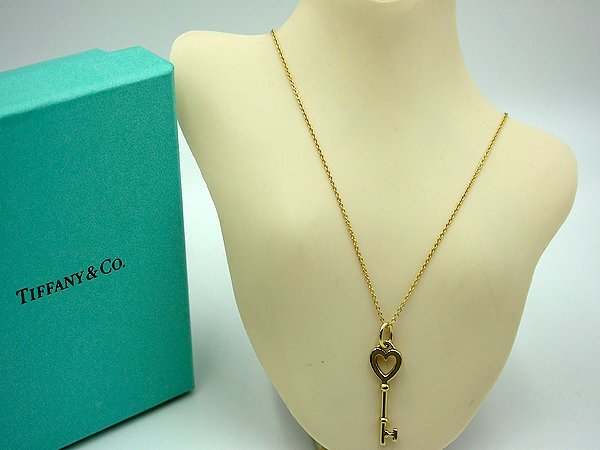 ティファニーTiffany & Co.　K18オーバルキーミニネックレス　約3.8g　1円