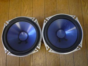 アゼスト スピーカーのYahoo!オークション(旧ヤフオク!)の相場