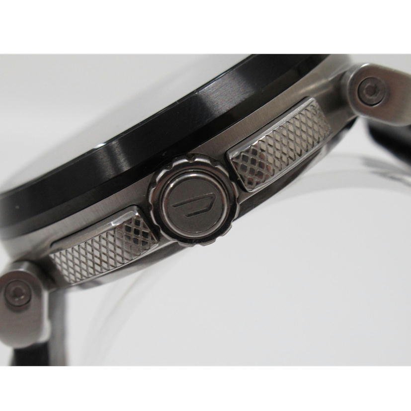 ディーゼル メンズ腕時計 Diesel 公 DZ7399ゴールド 1円～&frasl;DIESEL&frasl;ディーゼル&frasl;DZ-4290&frasl;ONLY THE 時計 BRAVE&frasl;クロノグラフ&frasl;デイト リューズ ブラック BAR ジャンクディーゼル 本体のみ DIESEL (ディーゼル)