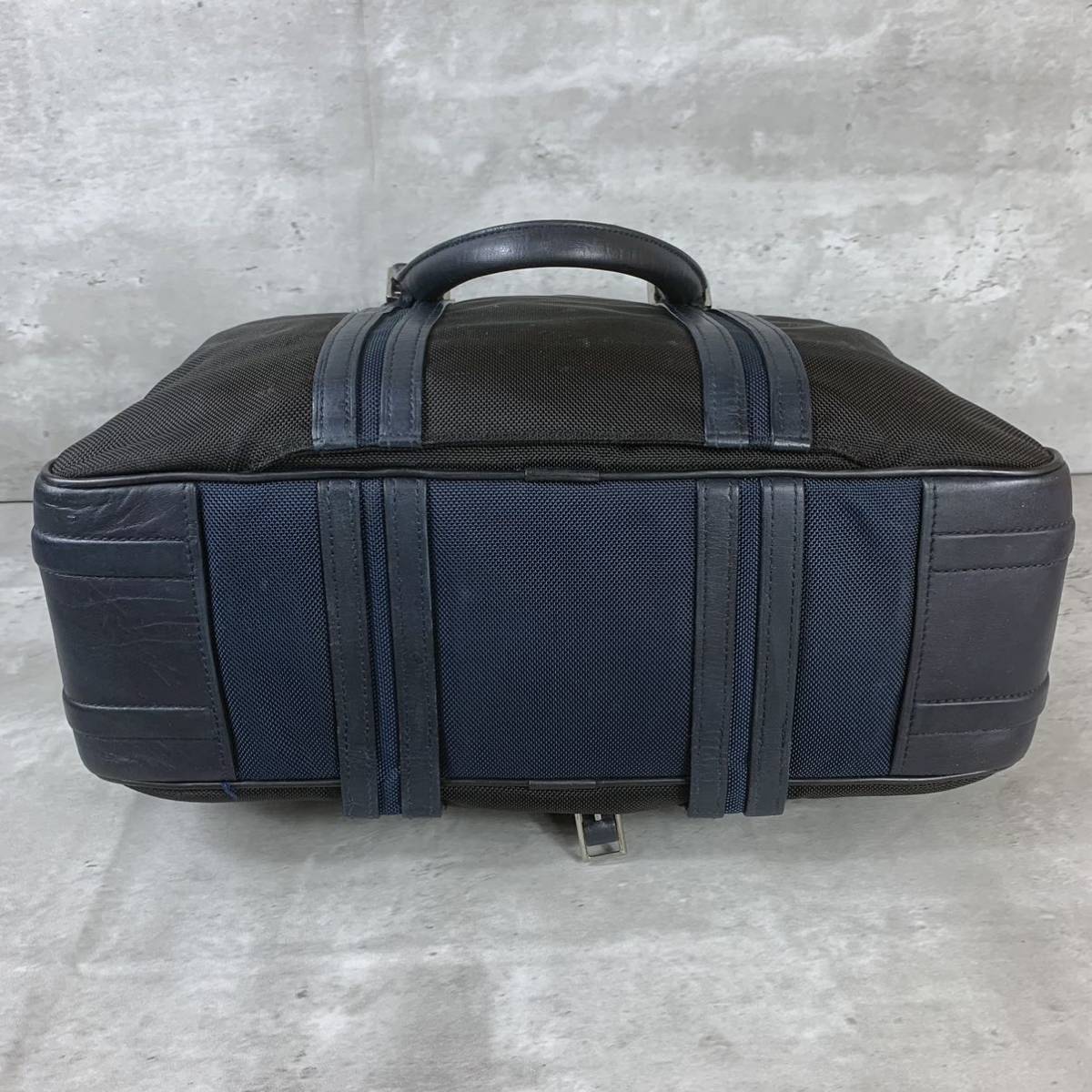 日本限定モデル・美品】TUMI トゥミ 2way ビジネスバッグ ブリーフ