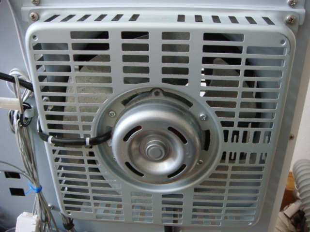 ☆SUNPOT サンポット 密閉式石油ストーブ FF式ストーブ FF-4210TL N 