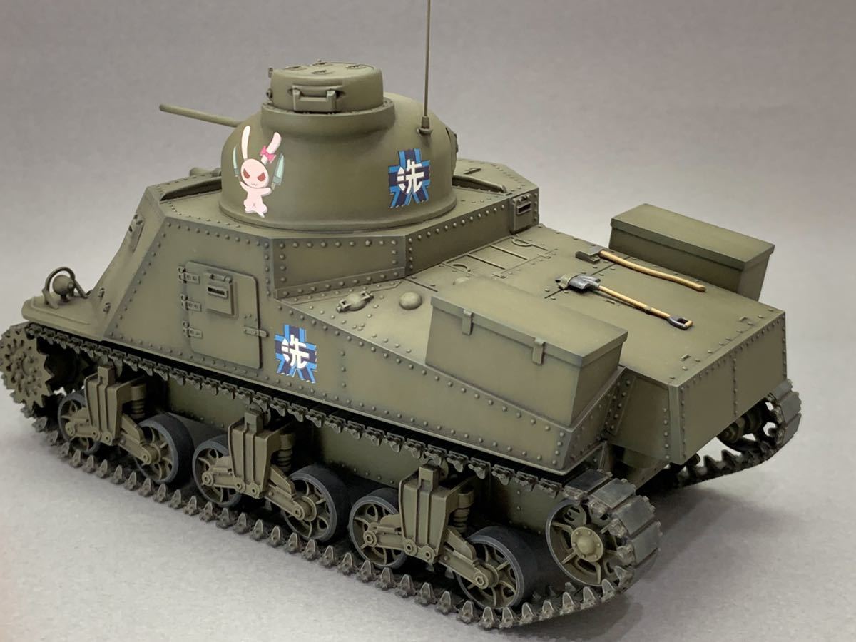 塗装完成品】1/35スケール M3中戦車リー ウサギさんチーム ガールズ