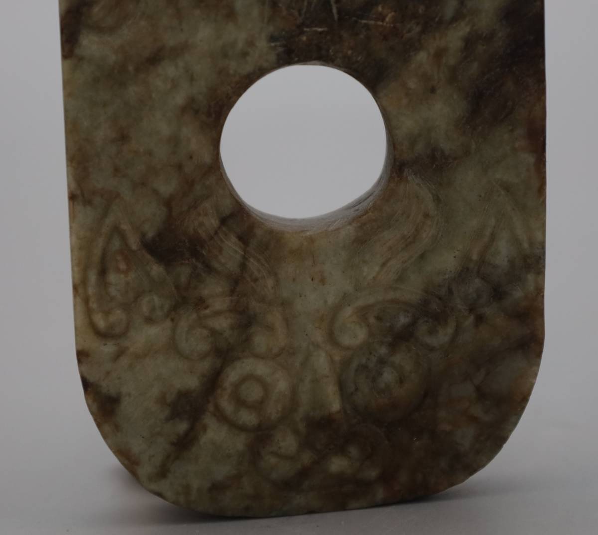 古玉細工彫 白玉 古美術 古玩 中国 雕刻 唐物 本体サイズ9.4ｘ5.8ｘ0.9cm　重さ 119g_5