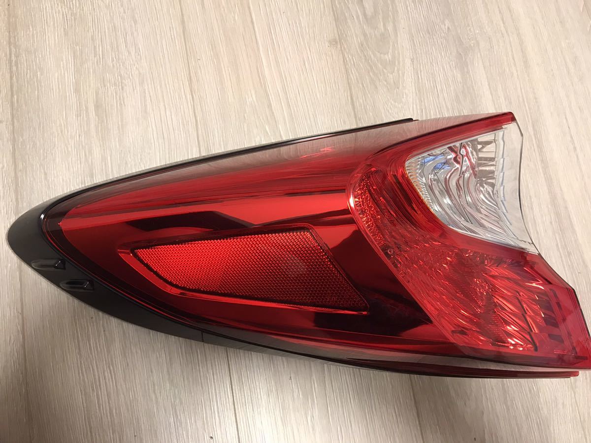 c-hr テールランプ テールランプ（パーツ｜車用品）：車用品・バイク
