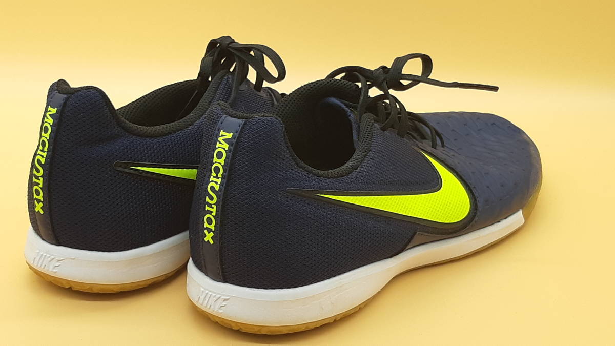 NIKE ナイキ マジスタ×プロIC フットサルシューズ トレーニング 