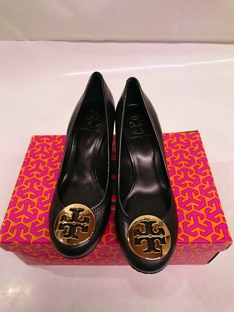 未使用 TORY BURCH パンプス 24センチ 黒 トリーバーチ 7 箱付き 新品 D1104-33