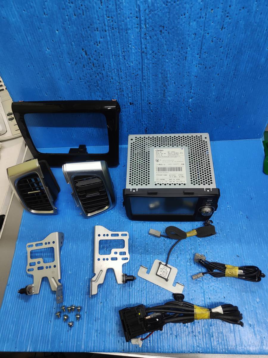 激安大特価，定番 ジャンク スズキ純正ナビ 39101-81M05/QY-1005 MK32Sスペーシアに使用 ワンセグ/USB/SDカード/ipod 専用パネル付(スズキ)｜売買されたオークション情報、yahooの商品情報をアーカイブ公開 - オークファ スズキ