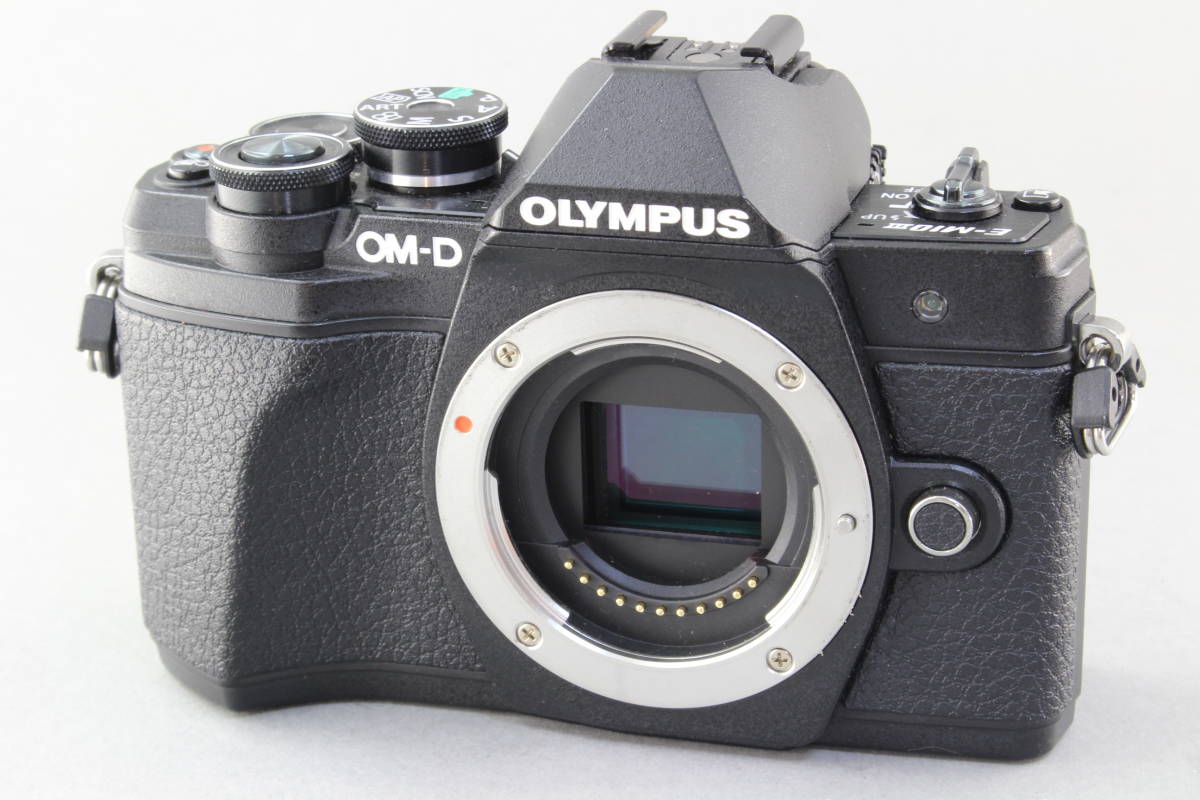 D (ジャンク) OLYMPUS オリンパス OM-D E-M10 Mark III ボディ 返品 