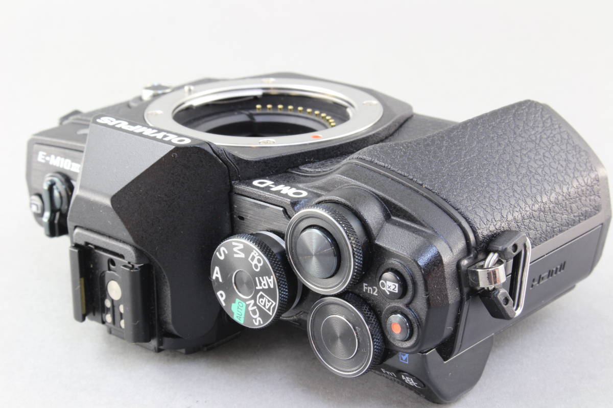 D (ジャンク) OLYMPUS オリンパス OM-D E-M10 Mark III ボディ 返品不可