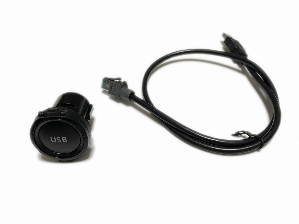  新型スイフト&スイフトスポーツ SWIFT 専用 USBソケット&ケーブルセット ナビ取付と一緒に 専用パーツ&アクセサリー 動画や音楽再生に(カーナビ)｜売買されたオークション情報、yahoo その他