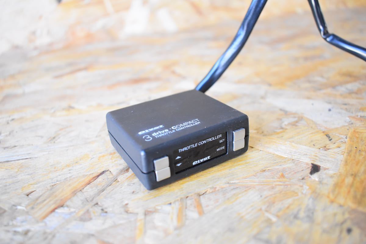 ピボット Pivot スロットルコントローラー 3-drive EVO スロコン 