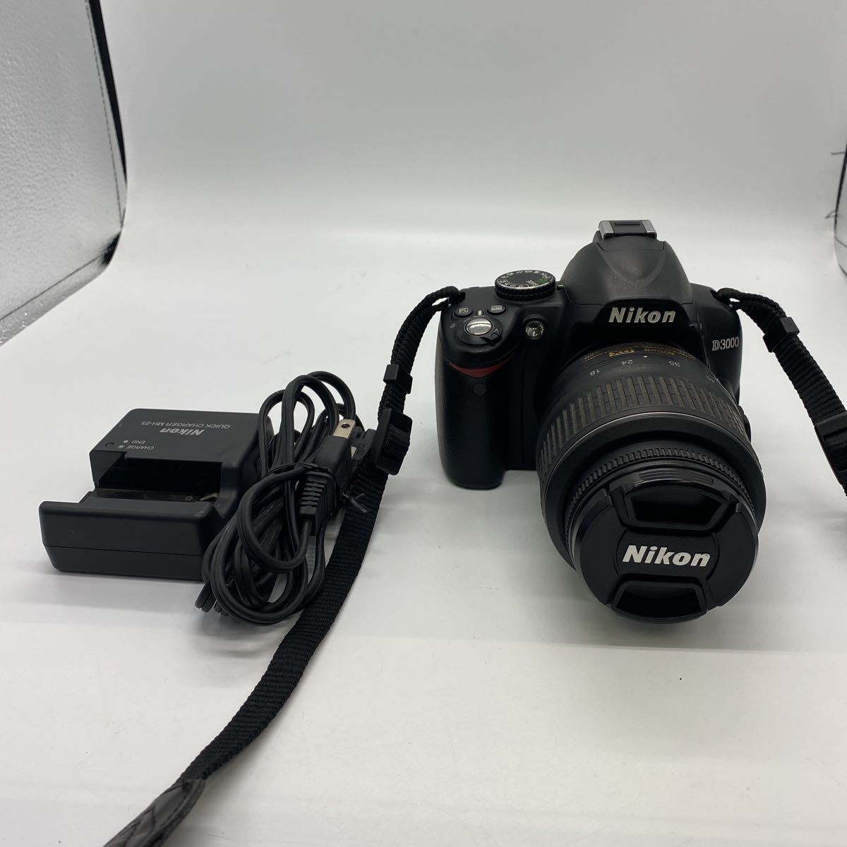  Nikon D3000 DX AF-S VR NIKKOR 18-55mm F3.5-5.6G ニコン デジタル一眼レフカメラ ズームレンズ(ニコン)｜売買されたオークション情報、yahooの商品情報をアーカイブ公開 - オークファン ニコン