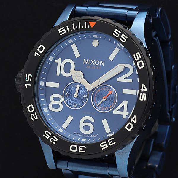 1円 稼働 良品 ニクソン QZ THE MOON RAIDER 200M チタン スモセコ