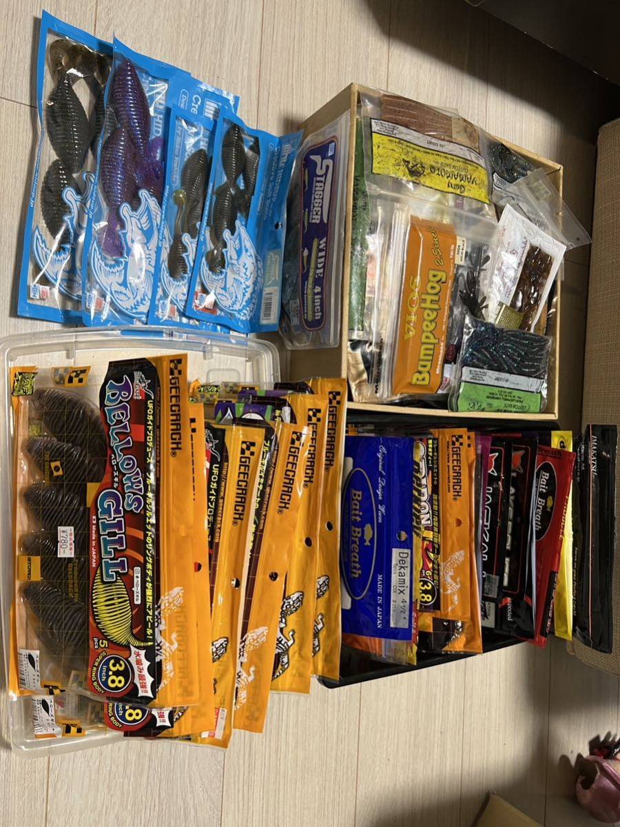バス釣り ルアー ワーム : セット フック RAIDのケース ルアー付き
