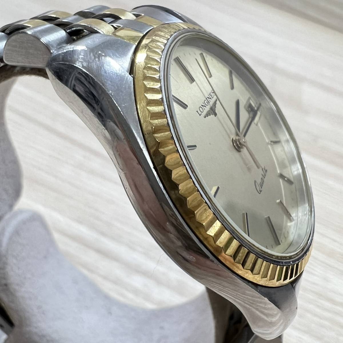 LONGINES ロンジン クオーツ QUARTZ 156 1647 腕時計 デイト ラウンド