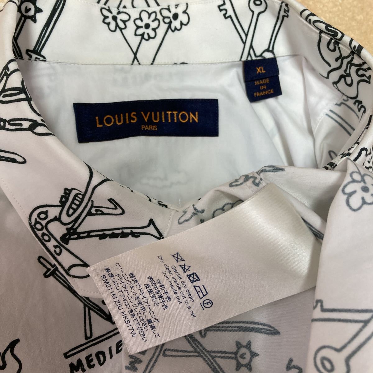 ルイ・ヴィトン　ＬＶロゴ総柄シャツ　サイズXL VUITTON LOUIS ルイヴィトン LV 2020AW HOY33W