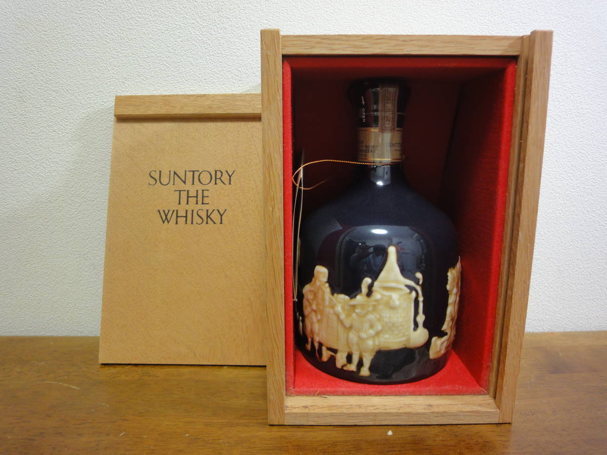 SUNTORY THE WHISKY 760ml 木箱付陶器ボトル(未開封) ☆未開封古酒☆SUNTORY THE WHISKY サントリー ザ ウイスキー 特級