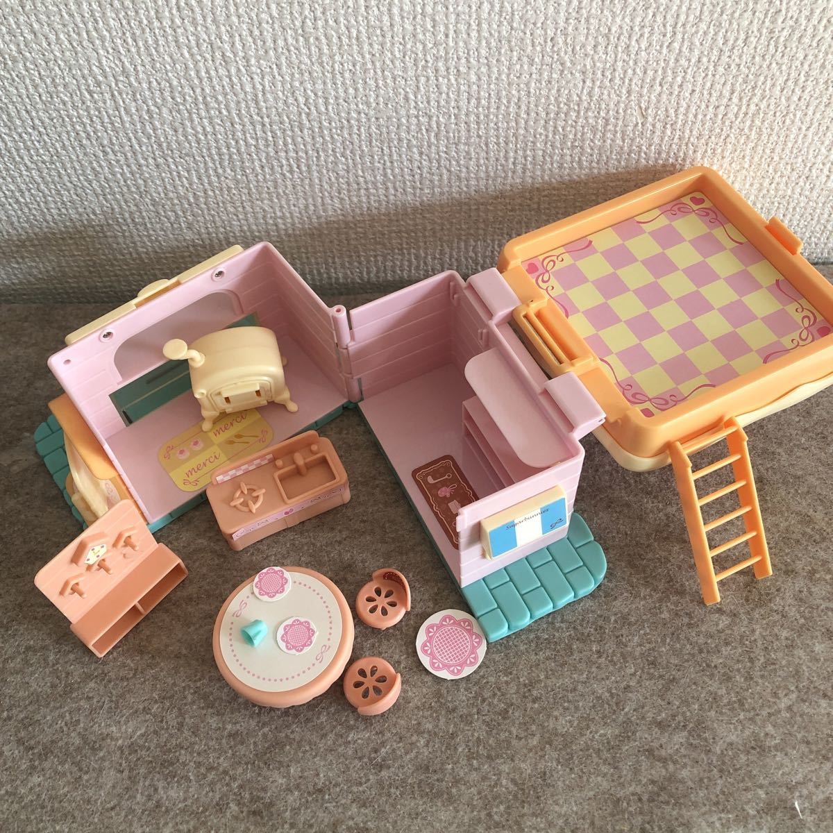シュガーバニーズ スイーツショップ サンリオ(サンリオ)｜売買された